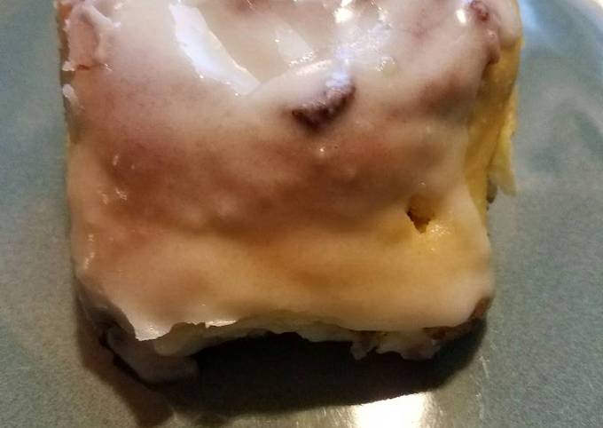 Bread - Cinnamon Rolls (Alton Brown Overnight)