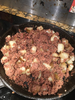 A picture of Fried Corn Beef and Potatoes.