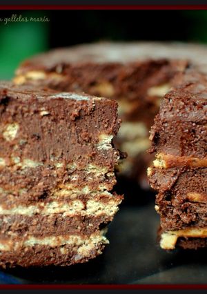 Foto principal de Tarta marquesa de chocolate con galletas maría
