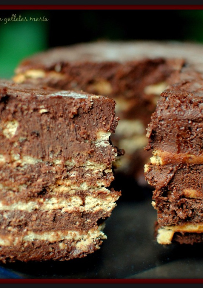 Una foto de Tarta marquesa de chocolate con galletas maría