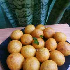 A picture of Bola-bola ubi.