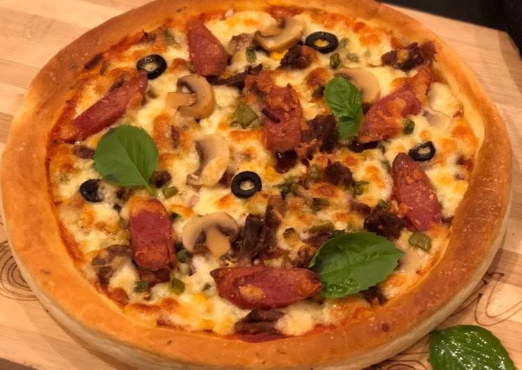 Recipe: Appetizing Whosayna’s Pizza