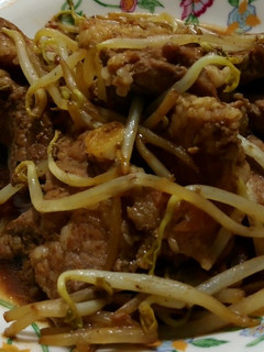 豆芽菜炒豬肉 的食譜成品照片