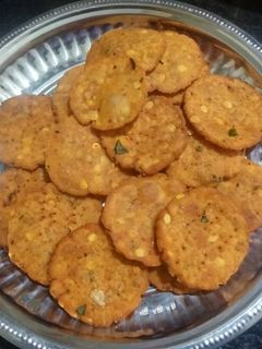 தட்டை. #deepavali செய்முறை முக்கிய புகைப்படம்