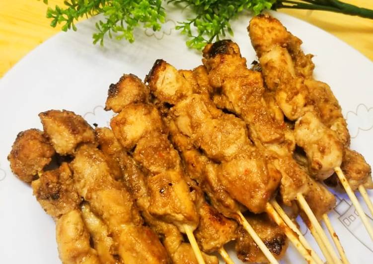 Bagaimana Membuat Sate ayam praktis, Enak Banget