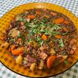 Lentilles vertes au lard, pommes fruits et carottes