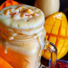 A picture of Mango smoothie.