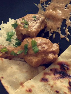 A picture of Murg Makhni.