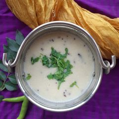 A picture of Gujarati Kadhi.