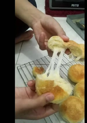 Foto resep Roti Mozarella