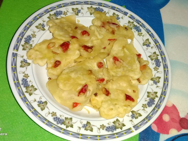 Resep Rempeyek Cabe rawit merah dan Daun bawang yang Sempurna