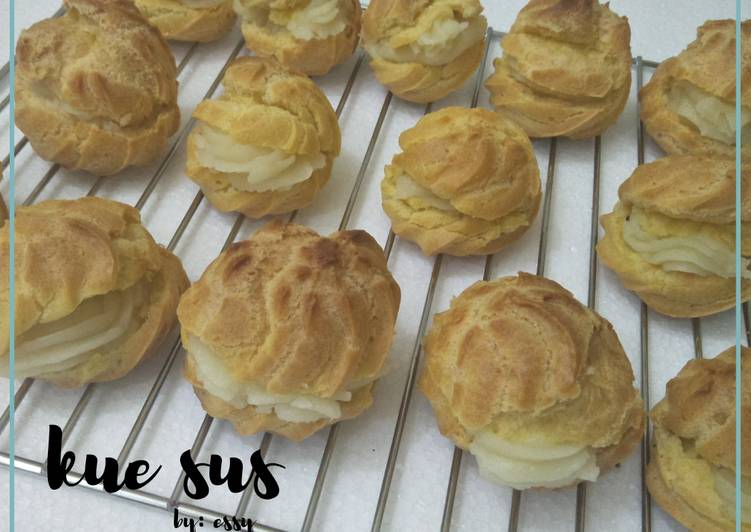 Kue sus (enak tdk eneg)