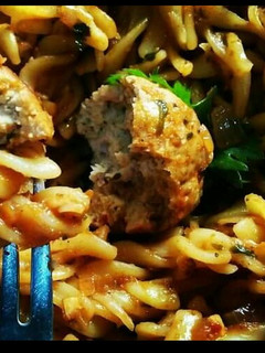 A picture of Spicy chicken Meatball Pasta😋🍝🍲.