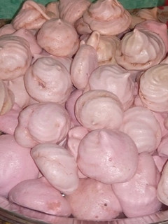 Una foto de Merengues casero