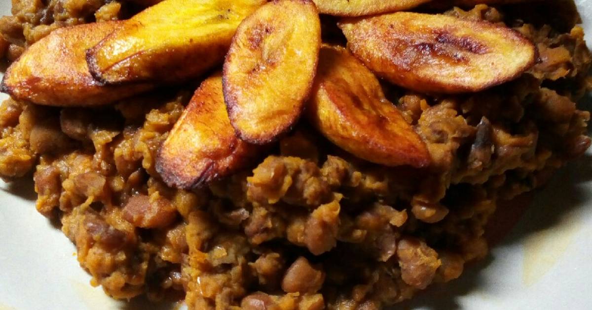 The price of beans and fried plantain shoots up by 100 per cent in Ghana