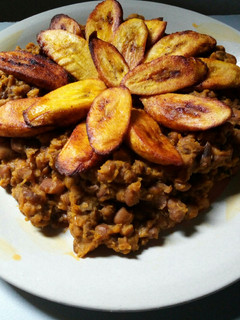 A picture of Porridge beans and fried plantain.