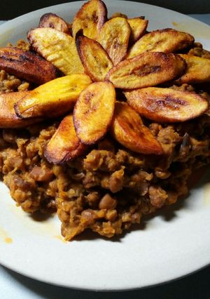 A picture of Porridge beans and fried plantain.