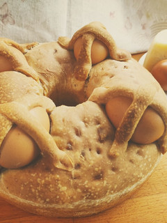 Foto di Casatiello napoletano con lievito madre