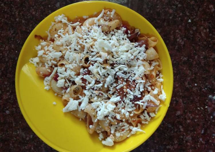 Recipe of Favorite Cheese pasta