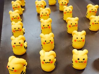 卡通小月餅