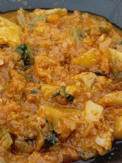 வெஜ் கடாய் கிரேவி(veg kadai gravy recipe in tamil) செய்முறை முக்கிய புகைப்படம்