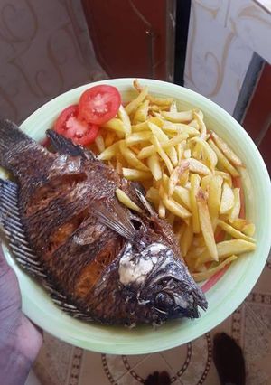 A picture of Fish with Fried Chips.