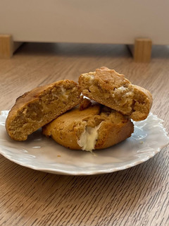 Una foto de Cookies de chocolate blanco