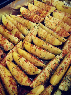 Una foto de Patatas gajo al horno