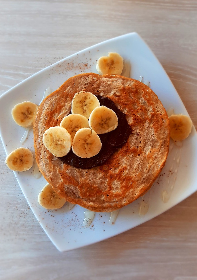 Una foto de Tortitas de avena, plátano y canela