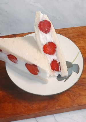 Foto resep Ichigo Sando a.k.a Strawberry Sandwich