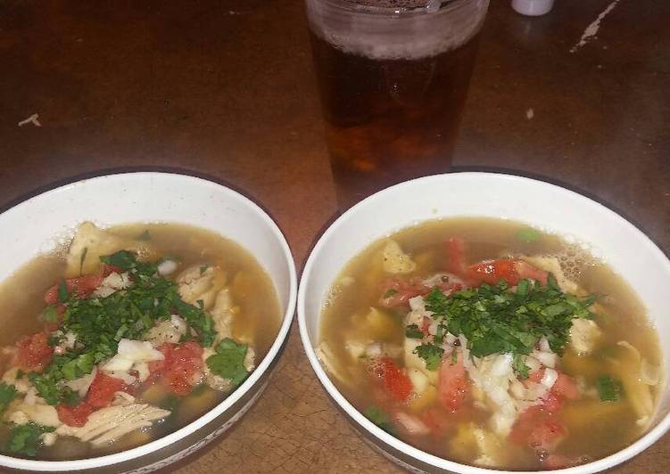 How to Make Super Quick Homemade Super Simple Chicken Tortilla Soup