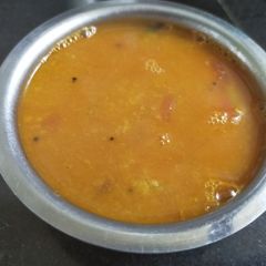 A picture of Daal.