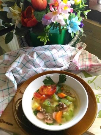 Langkah Gampang Membikin Resep Sup MurMer Warna Warni yang Lezat Anti Ribet, Menggugah Selera