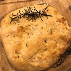 A picture of Focaccia recipe.