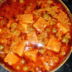 Matar paneer A picture of Matar paneer.