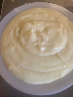 Una foto de Puré de patatas con trocitos de patata