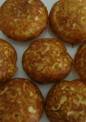 A picture of Suji appam.