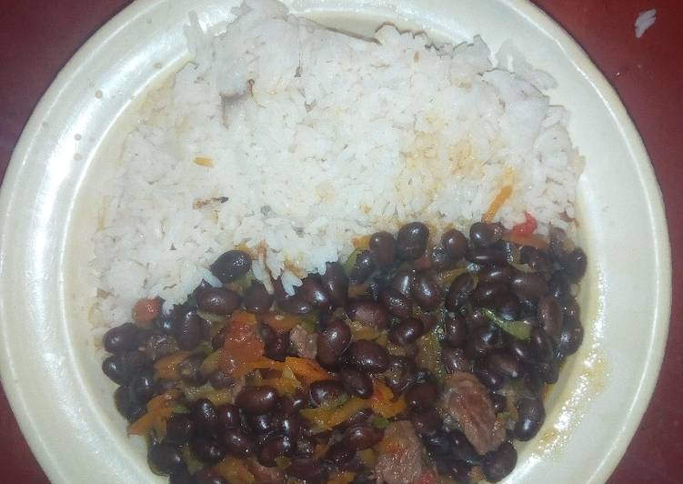 Fried black beans (njahi)