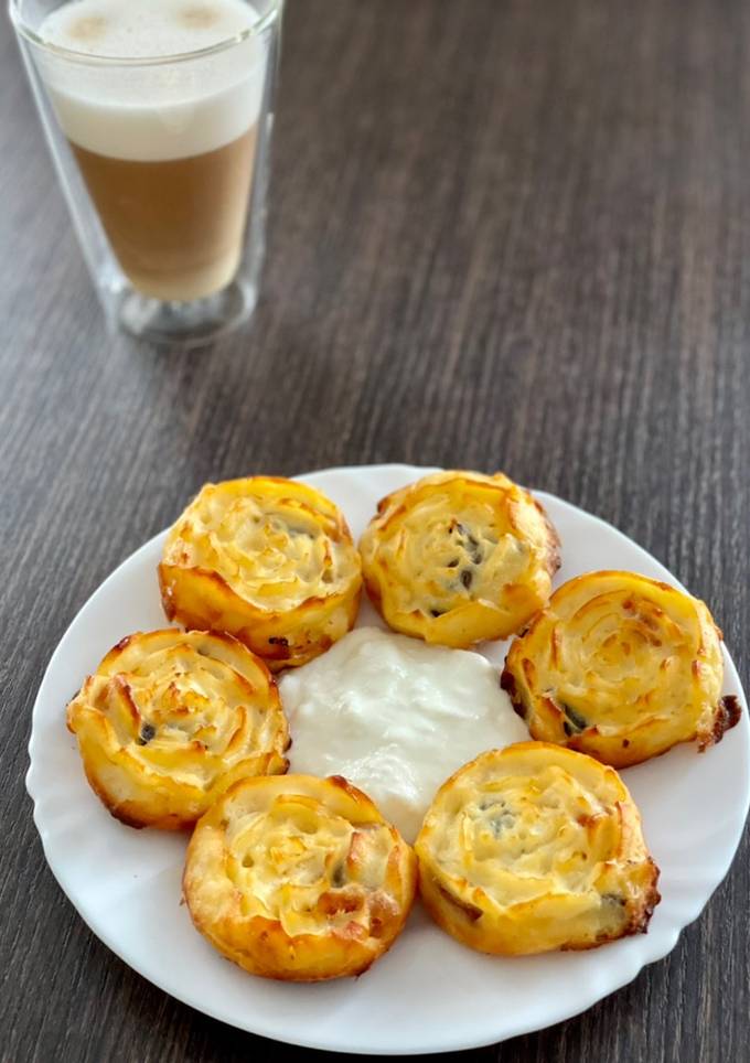 Сирники з курагою та родзинками