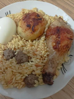 صورة لوصفة تليتلي مرق أبيض محمص ومجمر على قانيه 👍😋♥️🍜🥣🧂