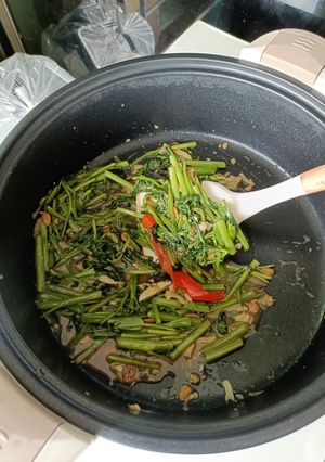 รูปของ ผัดผักบุ้ง