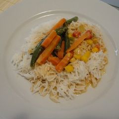A picture of Red Curry.
