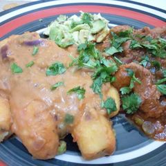 A picture of Plantains in Peanut Butter Served with Beef.