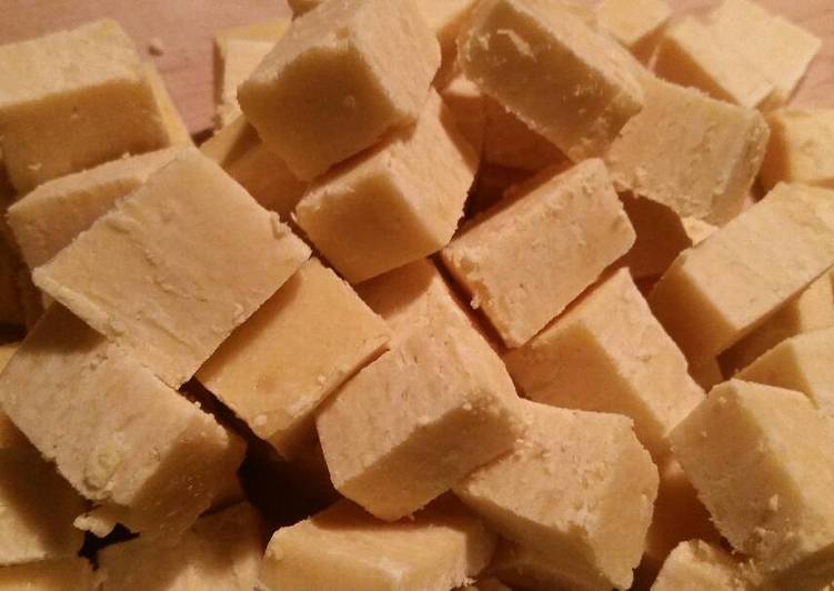 Steps to Make Super Quick Homemade Lemon Cake Fudge