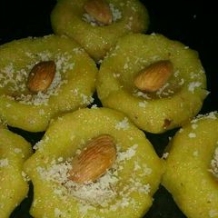 A picture of Mango coconut peda.