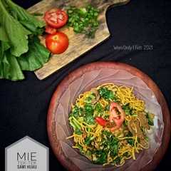 Mie Tek-Tek Sawi Hijau রেসিপির প্রধান ছবি
