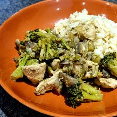 A picture of Quick and Easy Chicken Stir-Fry.