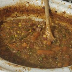 A picture of Beef and lentil stew.
