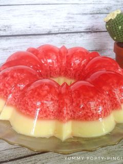 Foto resep Pudding Lumut Strawberry Mentega