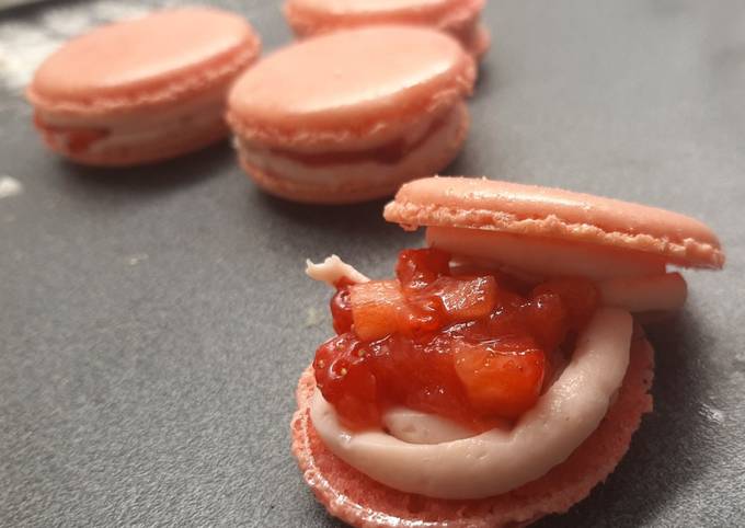 Recette de Super Rapide Fait Maison Macarons à la fraise